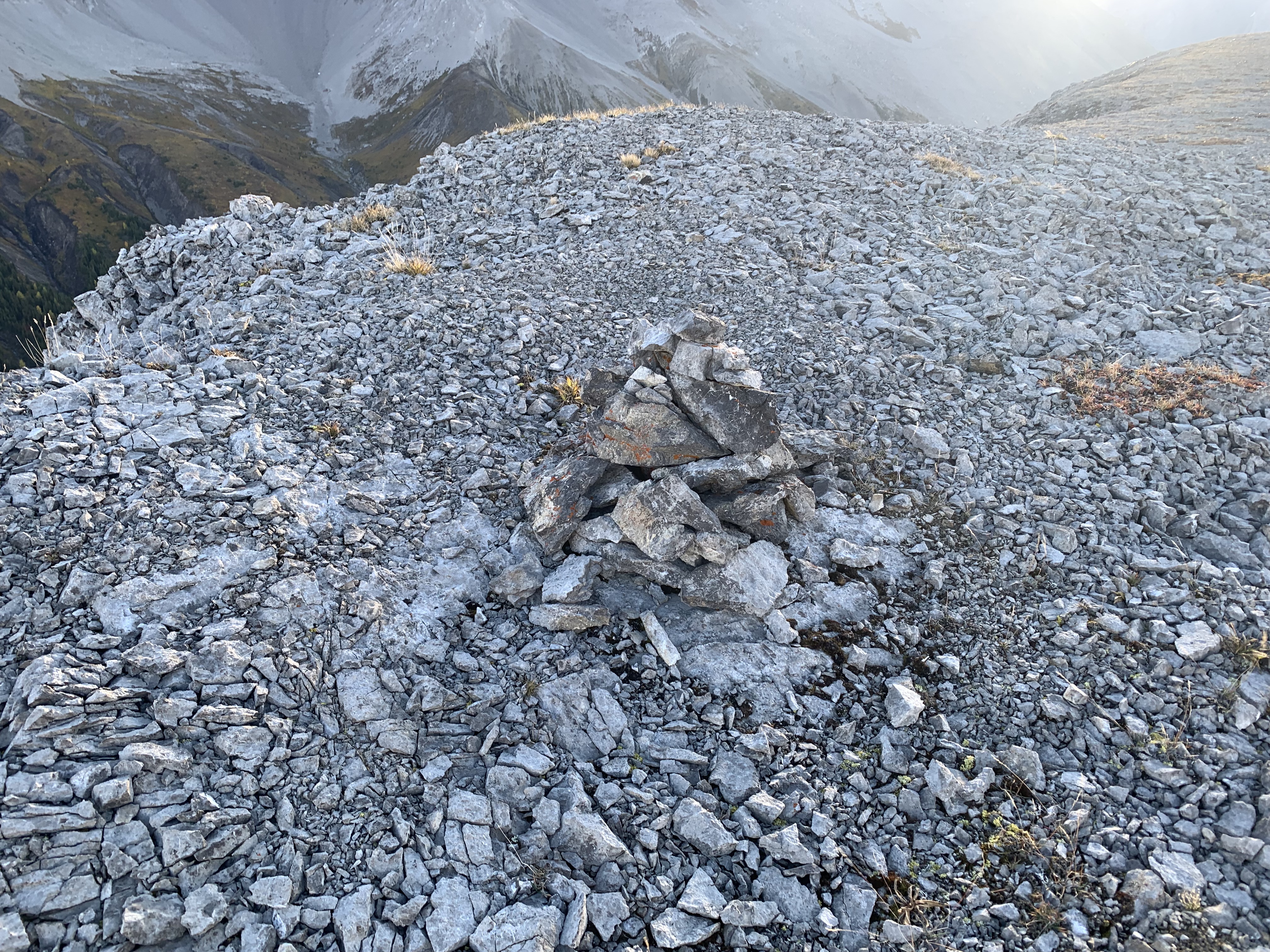 A useless cairn on Cave Mountain